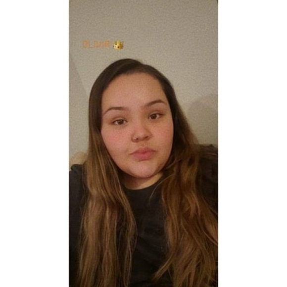 Meet your Posher, Olivia - Picture 1 of 1